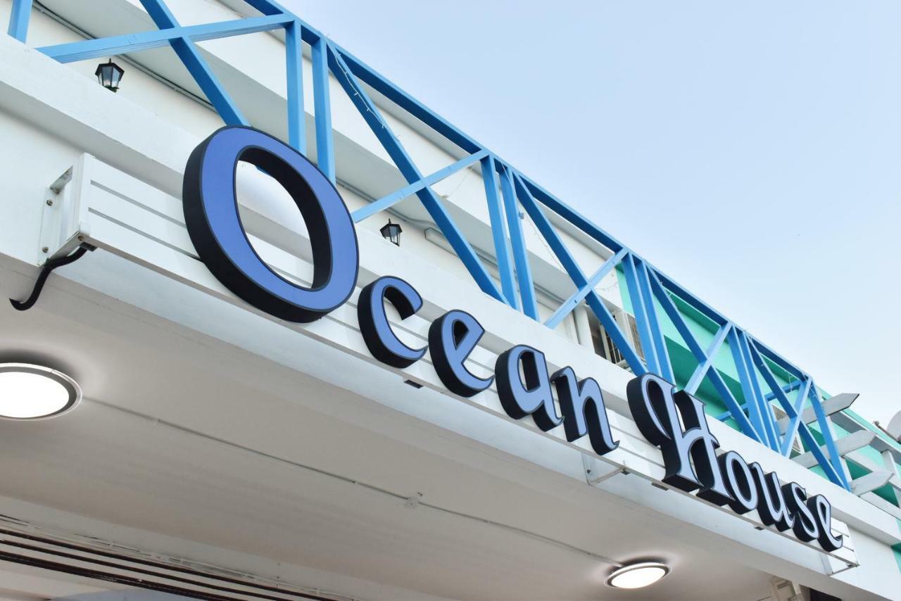 Ocean House Albergue Semporna Exterior foto