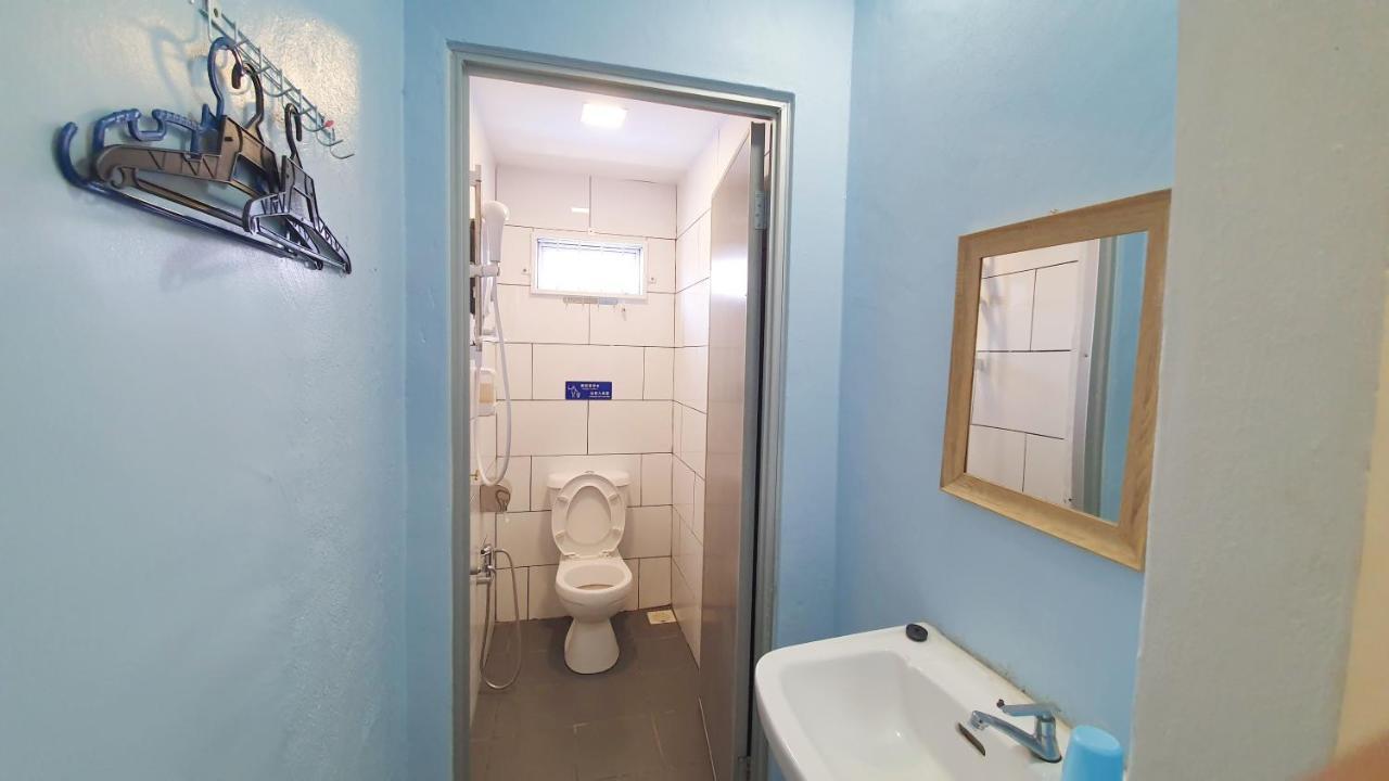 Ocean House Albergue Semporna Exterior foto